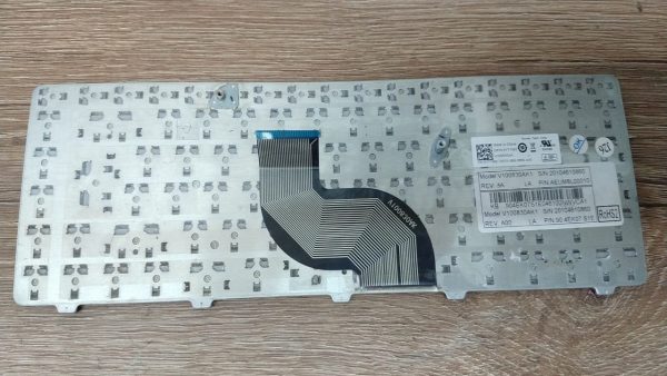 Teclado DELL PN AEUM8L00010 - Imagen 2