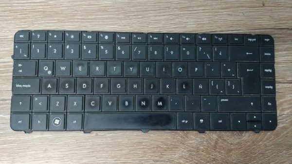 Teclado HP PN 643263-161