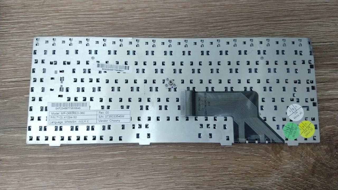 Teclado OLIVETTI PN 71GL41094-50 - Imagen 2