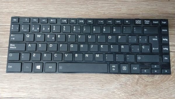 Teclado TOSHIBA MP 11B26SP - 920